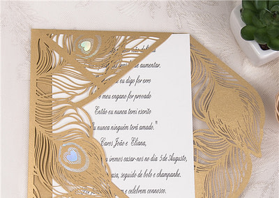 10_Partecipazione-code-pavone-oro-interno-bianco